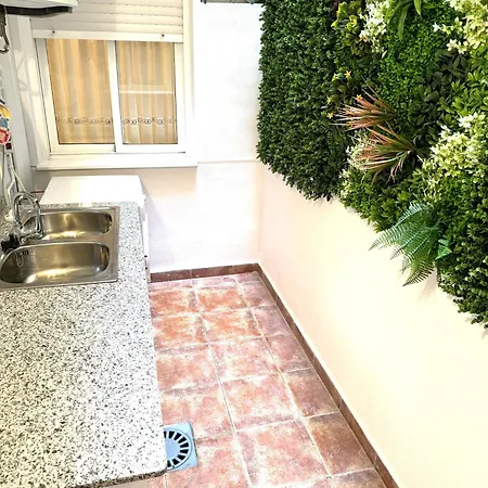 Cezy Con Garaje * Torrevieja