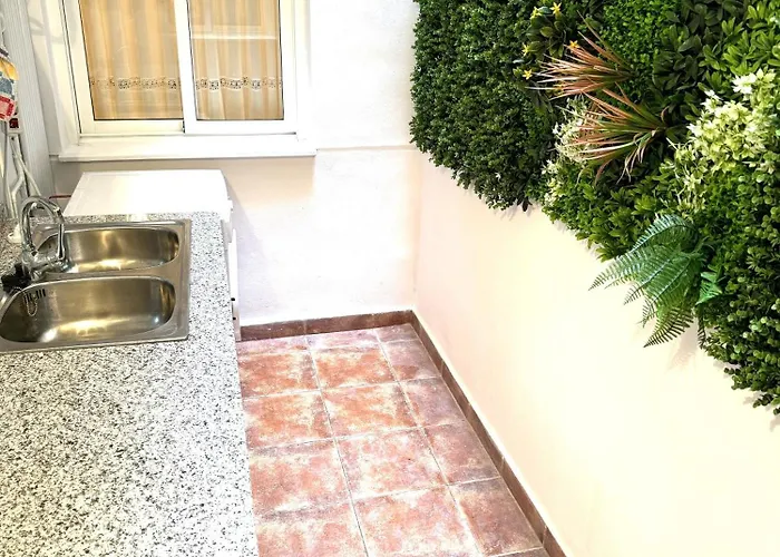 Cezy Con Garaje * Torrevieja